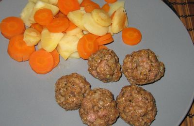 Boulettes de porc parfumées aux épices (à la vapeur)