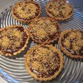 Mini tartelettes au chocolat aux éclats de cacahuètes 