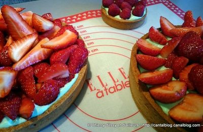 La tarte aux fraises de saison et sans complication avec ELLE à TABLE et son tapis de cuisson