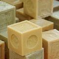 Savon "solide" ou gel douche et savon liquide ?