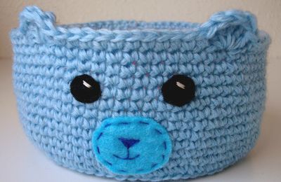 Corbeille ourson au crochet