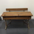 Ancien bureau double pour enfant en bois