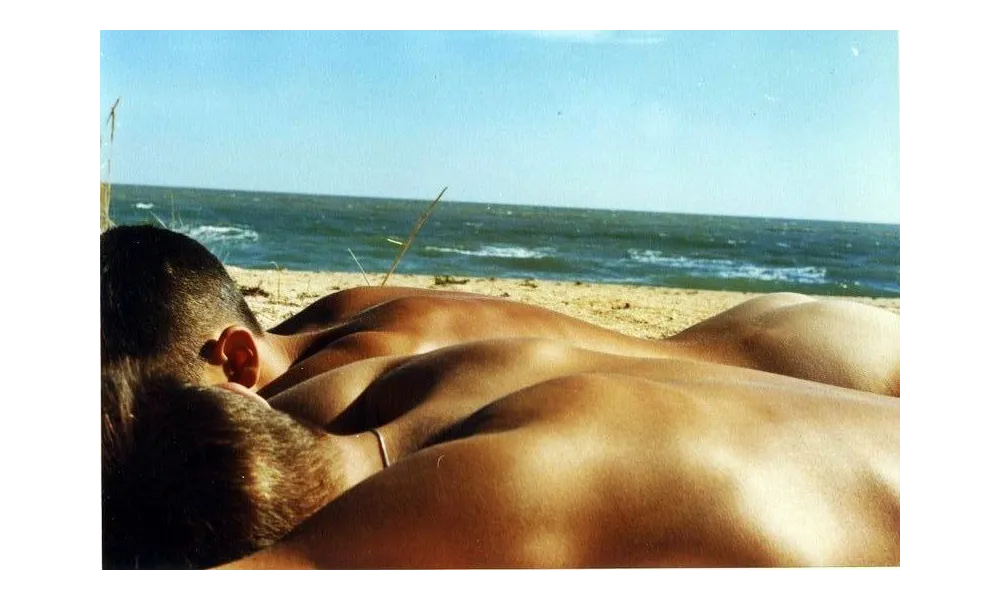 ALLER SUR UNE PLAGE GAY NATURISTE