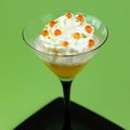 Verrine de tartare de Saint-Jacques sur gelée de mandarine et chantilly au wasabi