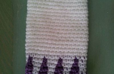 Etui à lunette zigzag blanc et violet #000EZV000120