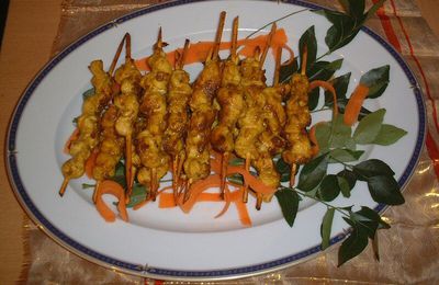 Brochettes poulet Satay Sauce cacahuetes Malaysian Satay et Peanut Sauce