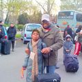 Ce matin... 7h00, j'ai accompagné ma fille chérie, Wami-ly au parking de la piscine de Molenbeek pour un voyage scolaire... 