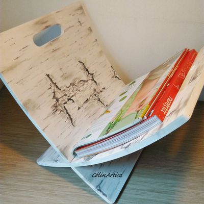 ♣ Porte-revues customisés