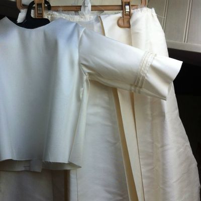 * transformation d'une robe de mariée.... 2/