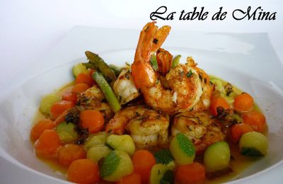 Gambas marinées, billes de légumes et sauce orange