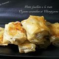 Petits feuilletés à la truite, oignons caramélisés et champignons