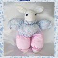 Doudou Peluche Lapin Vintage Blanc Fleurs Bleu Pantalon Rose Ateliers Moulin Roty