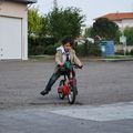 2009 : 1er apprentissage de vélo sans roulettes, pour Noah