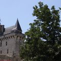 Château Forteresse de CHINON la Tour de l'Horloge
