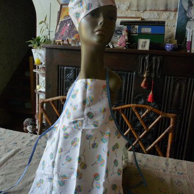 TOQUE et TABLIER DE CUISINE N°1