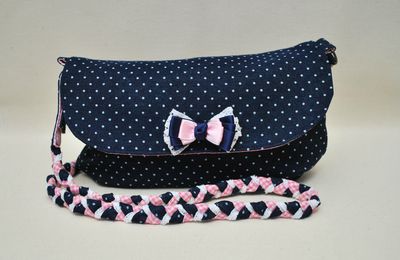 Pochette bandoulière