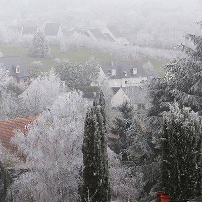 Jour blanc sur Saumur