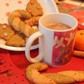 Sablés coco-thé matcha et coco-fraises sans plv avec chocolat chaud maison