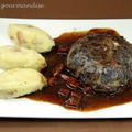 Fondant de joue de bœuf au Bourgogne et purée fumée d'après Gérard Vié