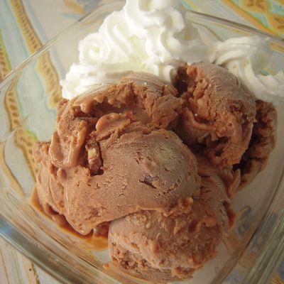 Glace aux Ferrero Rocher