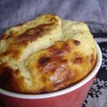 Soufflé au camembert et pomme râpée