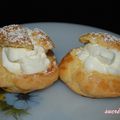 choux fourrés au clémentine curd et chantilly à l'orange