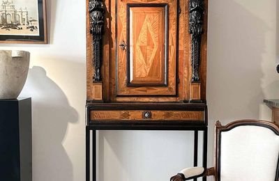 Armoire flamande du XVIIe siècle