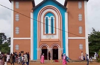 Don à l'International pour une communauté Camerounaise connue du Secours Catholique d'Évreux