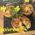 TOURTE AUX HARENGS FUMES ET ENDIVES .