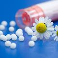 Guide HOMEOPATHIE Nourrissons et Enfants et autres petits remèdes pour tous