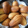 Madeleines aux pistaches