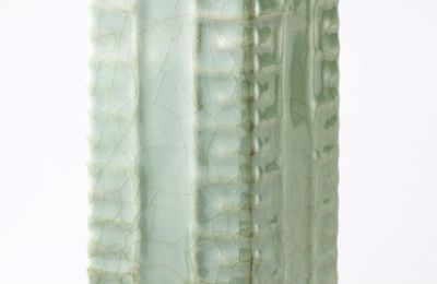 Green-glazed Vase in the Shape of Cong, Longquan ware, Southern Song dynasty (1127-1279)