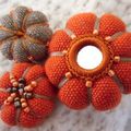 calie86 Création broche potirons orange & beige 