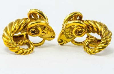 Zolotas Earclips