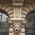 Lion en console 121 rue Réaumur