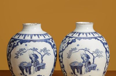 Pair of Ovoid Blue and White Jars, Delft, circa 1695