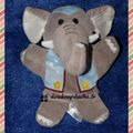 Doudou éléphant marionnette, gris bleu, Maisons du monde, www.doudoupeluche.fr