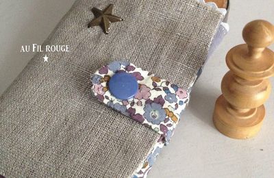 Petite pochette XXS ou comment avoir des fleurs plein les mains