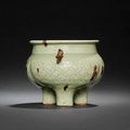 A celadon-glazed russet-splashed tripod censer, Song/Yuan Dynasty 