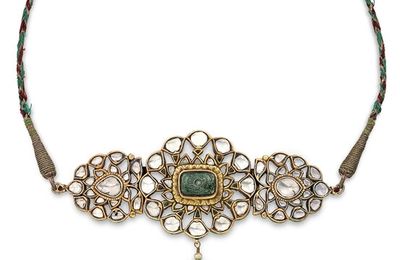 A diamond and emerald-set enamelled armband (bazuband), India, 19th century