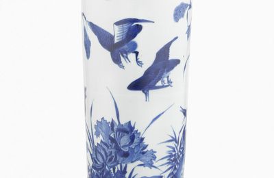 A fine blue and white 'lotus and ducks' sleeve vase, Shunzhi period (1644-1661)