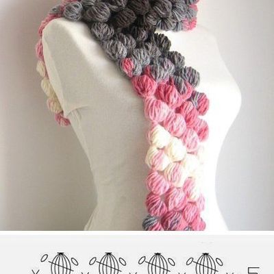 ECHARPE AU CROCHET
