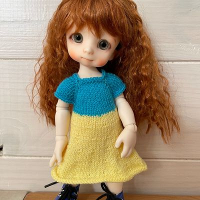 Vêtement pour poupée Linda Macario dolls 25 cm