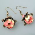 Bijoux origami, boucles d'oreilles PIVOINE origami en papier japonais Chiyogami