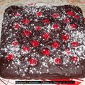 Murzynek z wisniami... Gâteau au chocolat et cerises.