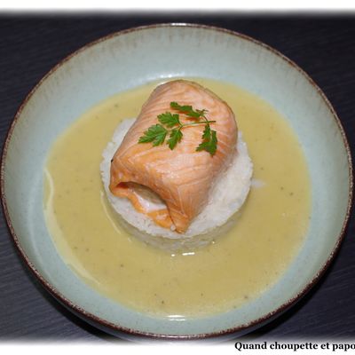 RÔTI DE SAUMON FARCI AUX SAINT-JACQUES ET CITRON CONFIT