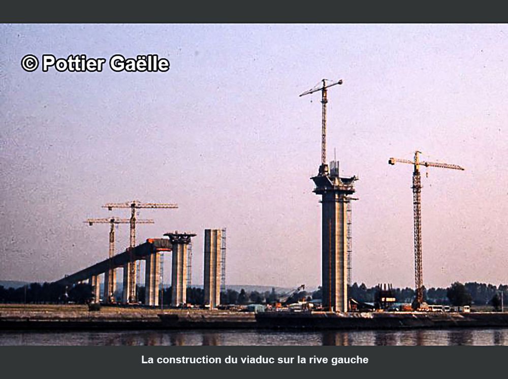 Le Havre Bac Pont de Tancarville Pont de Normandie Quillebeuf Duclair Le Hode Port Jérôme Berville Eure Seine inférieure Honfleur La seine Le Trait Caudebec en Caux Port du Havre quai de l’Europe Jean Lecanuet Raymond Barre René Coty Robert Buron.