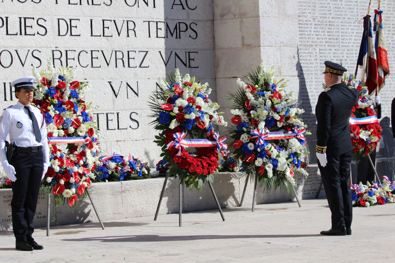 MONUMENT AUX MORT 8 MAI 2024 098