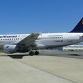 Aéroport Tarbes-Lourdes-Pyrénées: Lufthansa Italia: Airbus A319-112: D-AKNG: MSN 654.