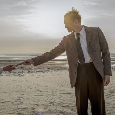   [CRITIQUE] Une enfance allemande de Fatih Akin - L’innocence au bord des ruines